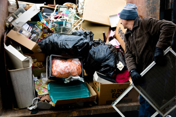 Best Attic Cleanout Services  in Quincy, IL